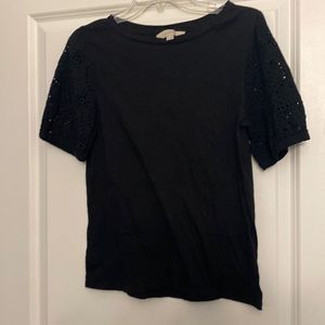 NWOT LOFT Floral Cut Out Shoulders Short Sleeve Blouse - Size MP